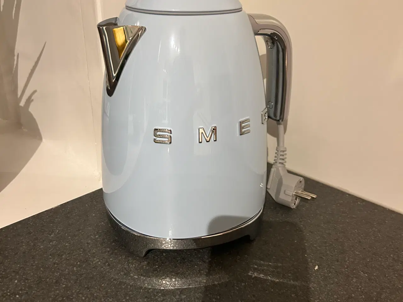 Billede 2 - SMEG elkedel, blå