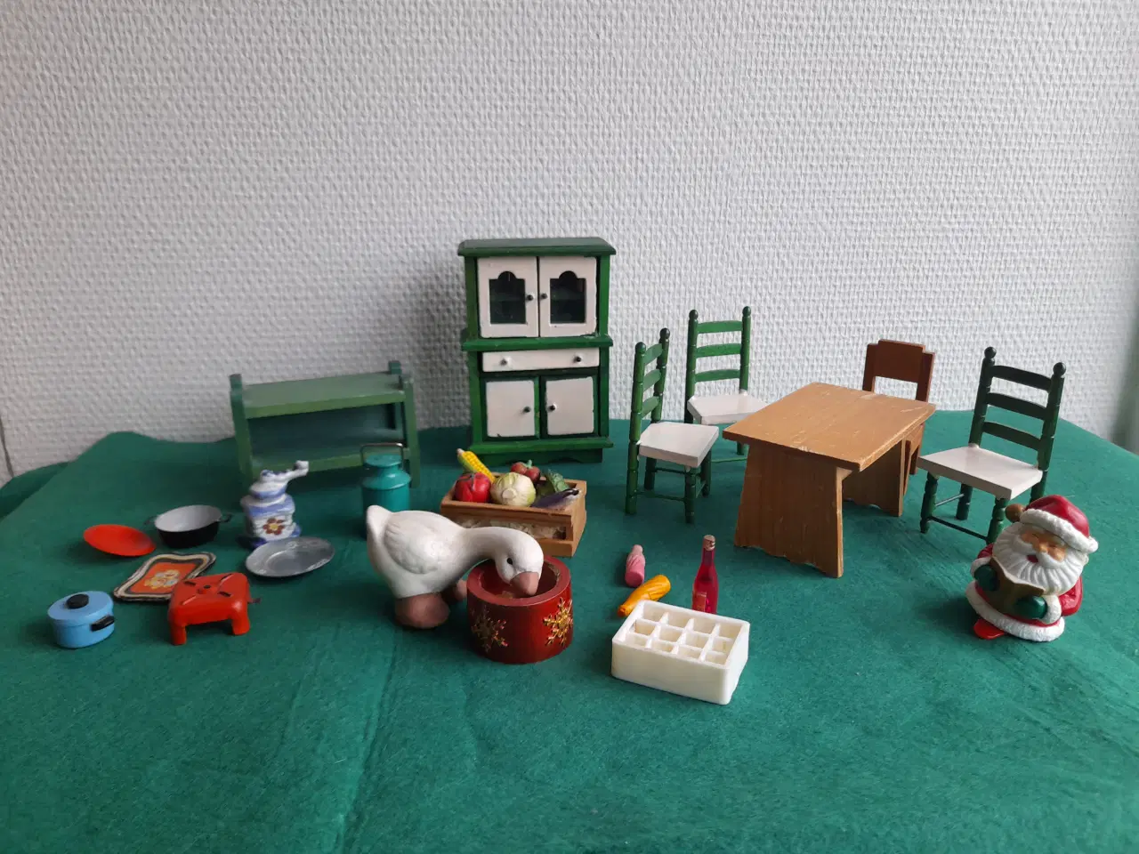 Billede 6 - Nissehus-møbler & interiør.