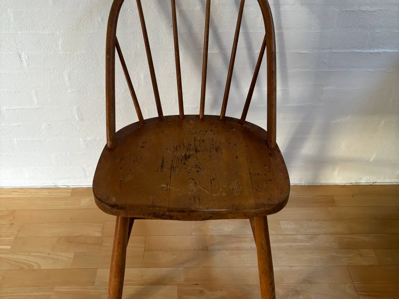 Billede 2 - Retro træstol med sadel sæde