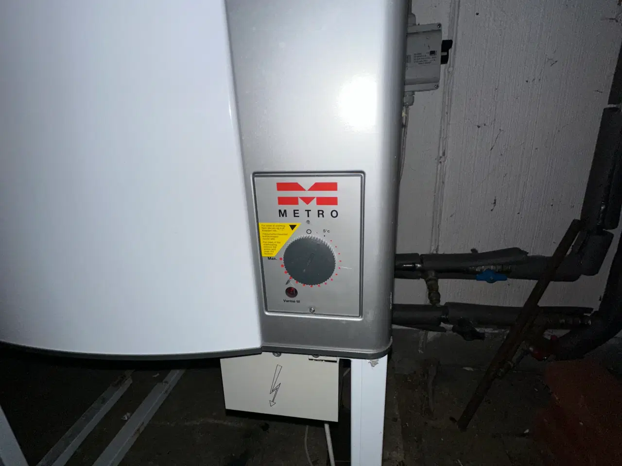 Billede 2 - Varmvands beholder med nyt varmelegme