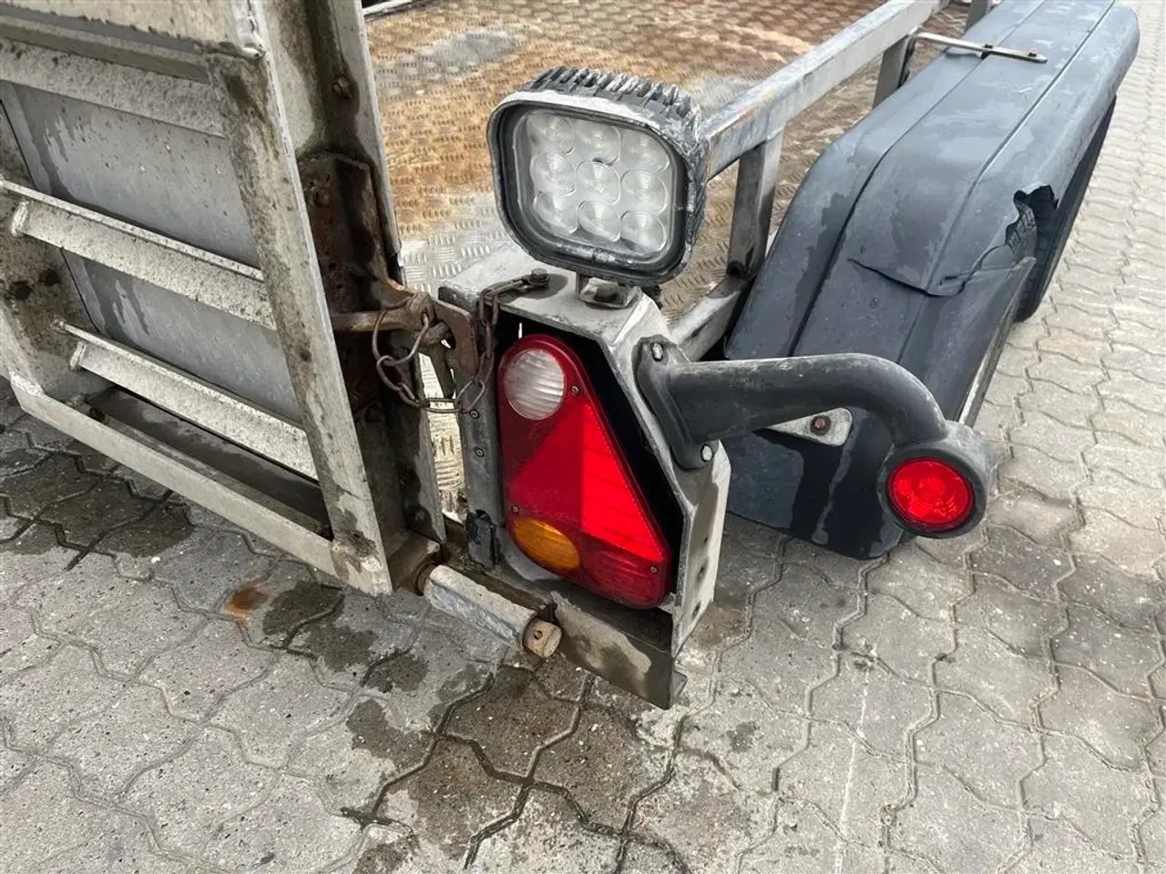 Billede 11 - Ifor Williams Model 4 lille maskintrailer med ramper.