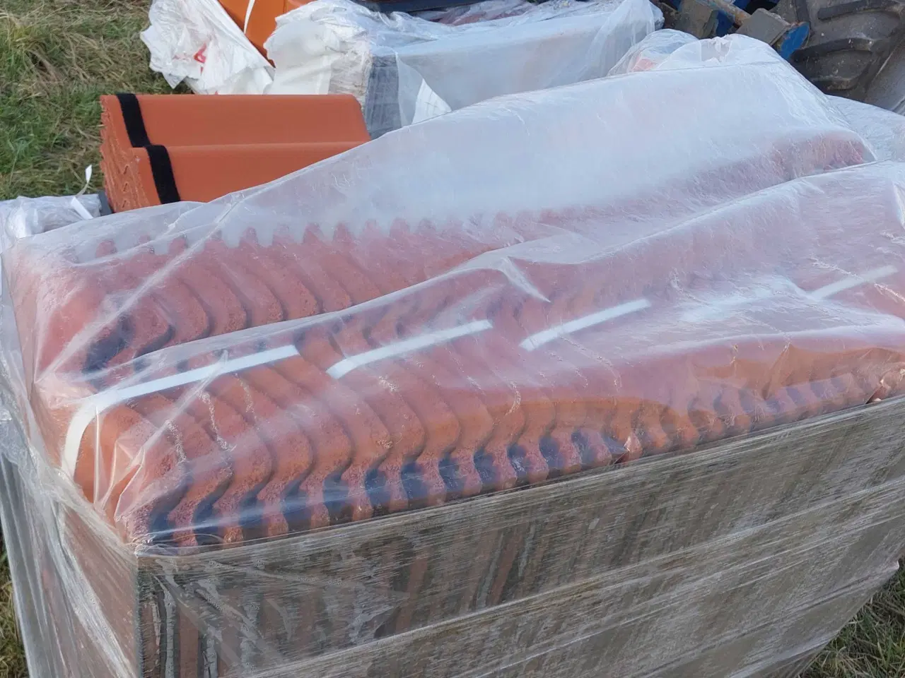 Billede 3 - B&C Danflock Classic tagsten rød