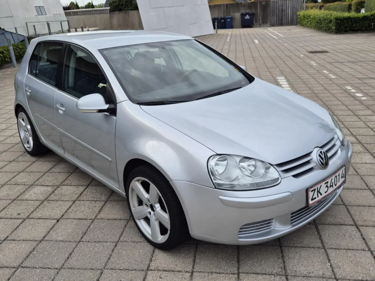 Billede 3 - Golf V 1.6 FSi pæn og velholdt fuld service.