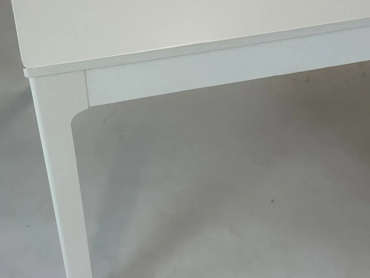 Billede 3 - Ekedalen bord - IKEA