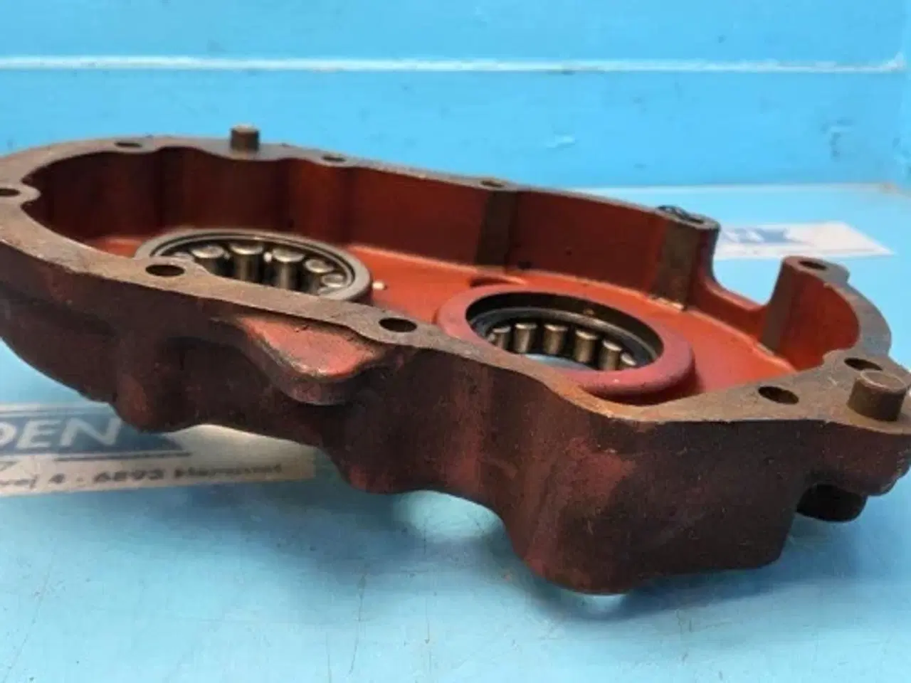 Billede 5 - New Holland 8340 Transmission Dæksel 81869730