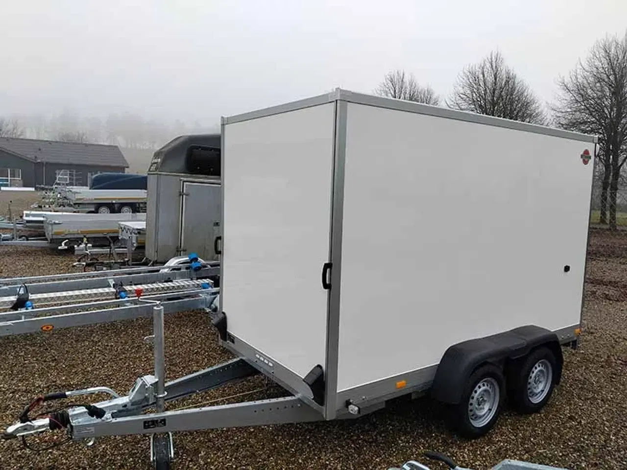 Billede 5 - Stema Cargo 305x157x184 2 akslet 2700 kg Rampe