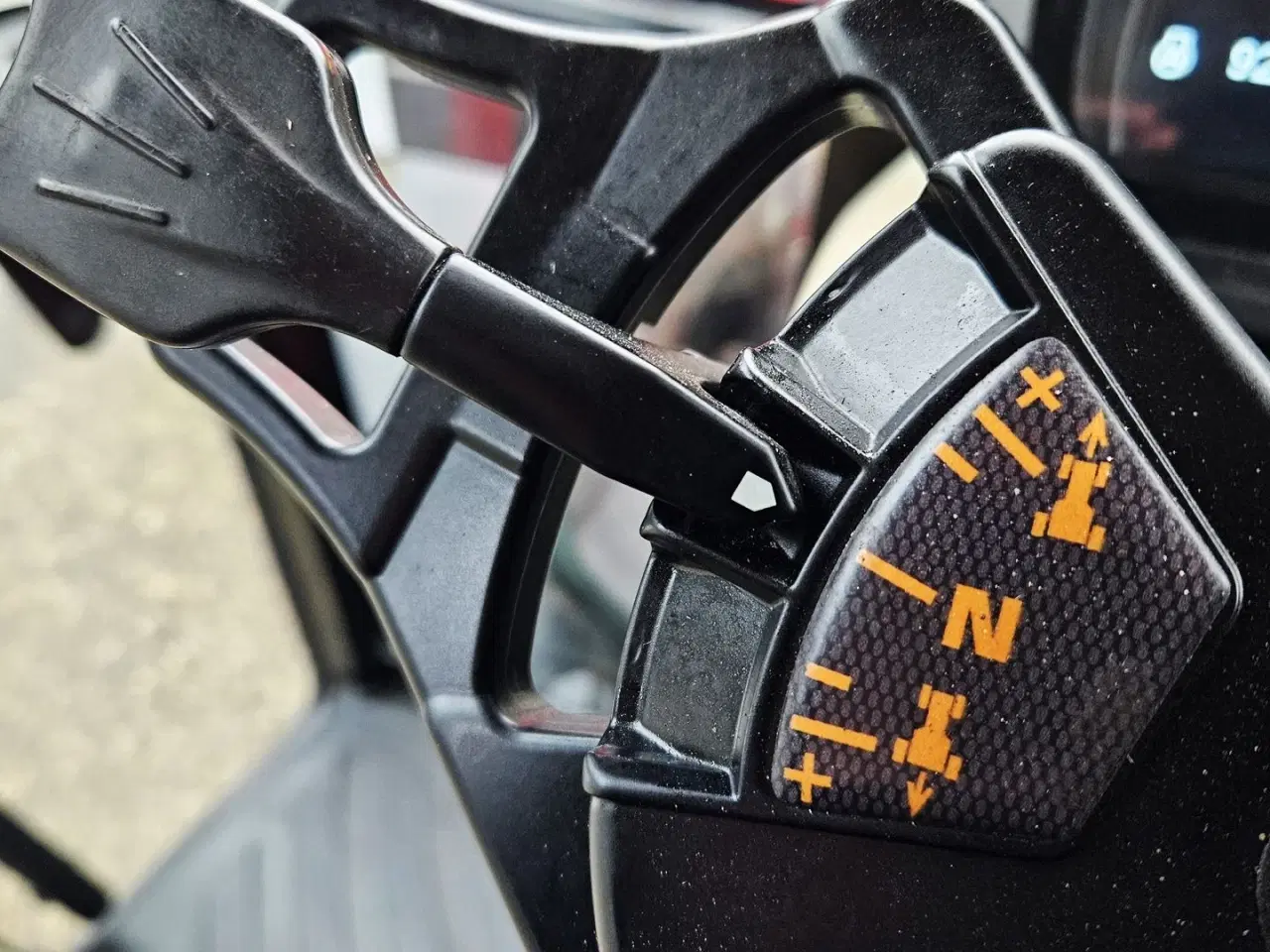 Billede 16 - Massey Ferguson 5708 Dyna 4 / kun 1200 timer / frontlæsser