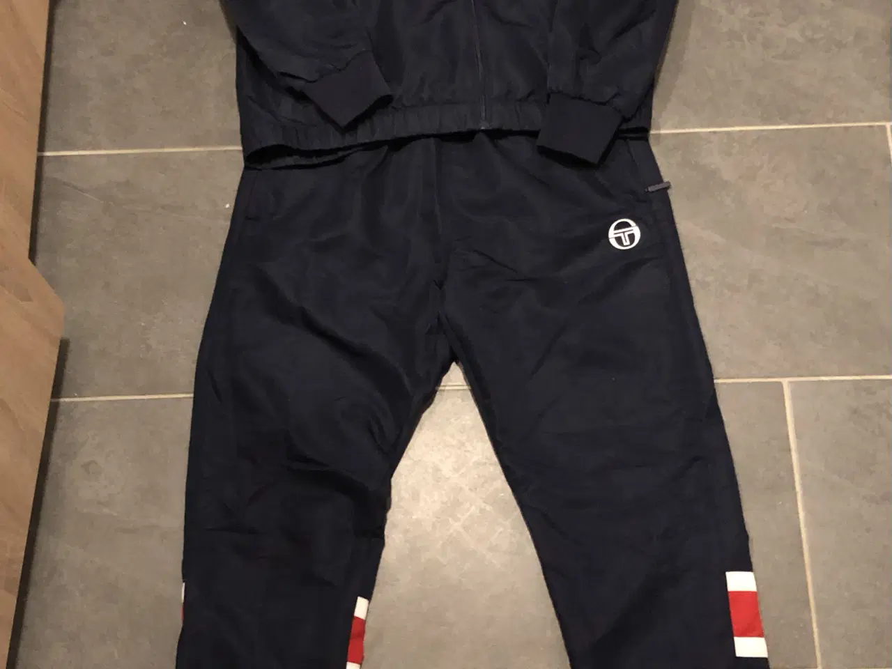 Billede 1 - Sergio Tacchini Tracksuit Str M