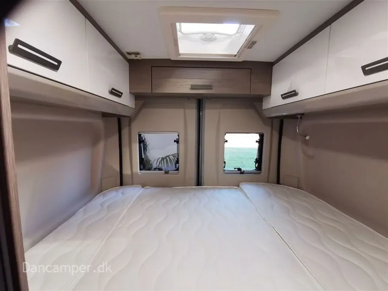 Billede 30 - 2022 - Chausson ROAD LINE V594 VIP   Fiat MultiJet 3, DAB-radio, solceller, start- stop system inkl. intelligent ladeanlæg, fuld LED-belysning indvendig og undervognsbehandling