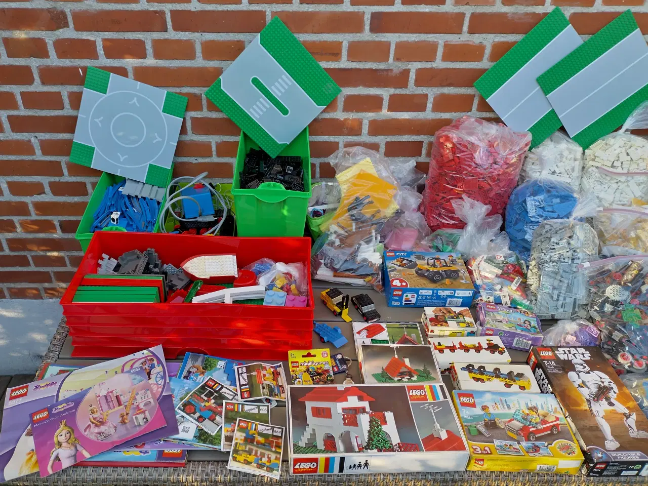 Billede 2 - Samling af ældre og nyere Lego