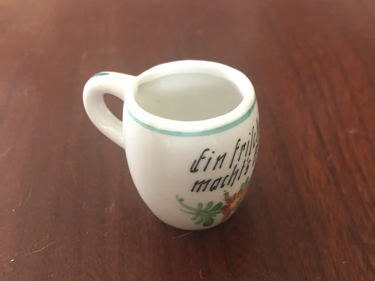 Billede 1 - Lille souvenierkrus i porcelæn