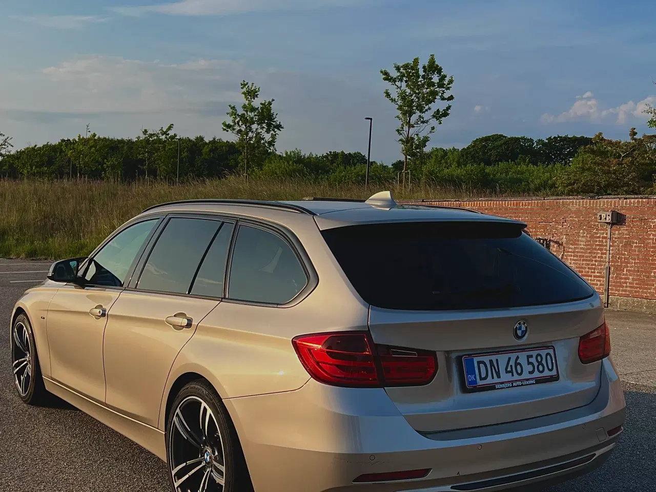 Billede 5 - BMW 318d - Sport Line - Touring 2.0 5d 2014 - Aut.