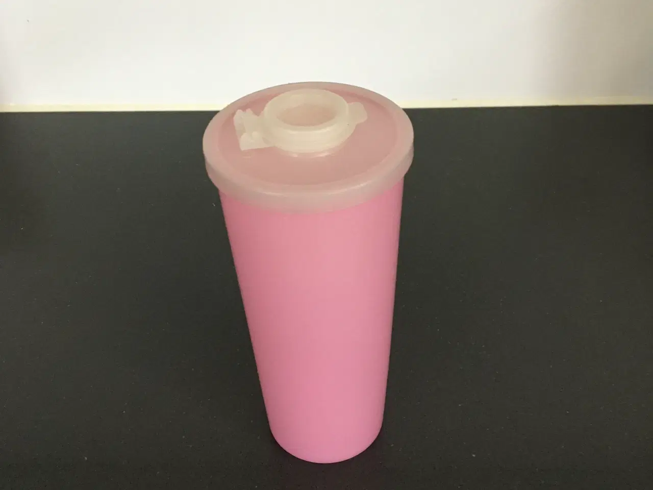 Billede 4 - Tupperware Shaker/opbevaring med aftagelig låg