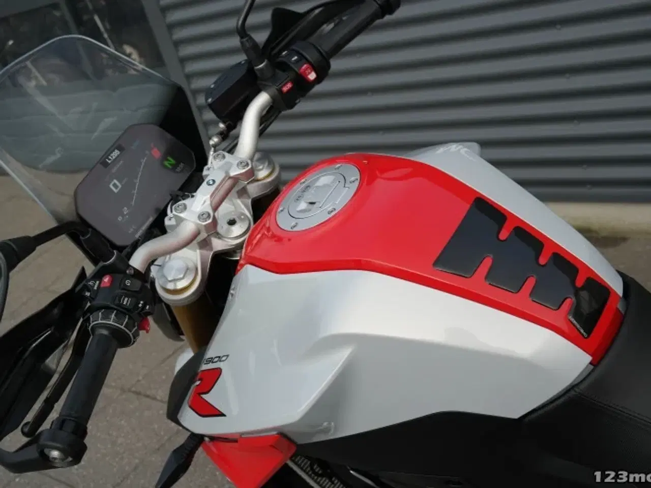 Billede 23 - BMW F 900 R MC-SYD       BYTTER GERNE