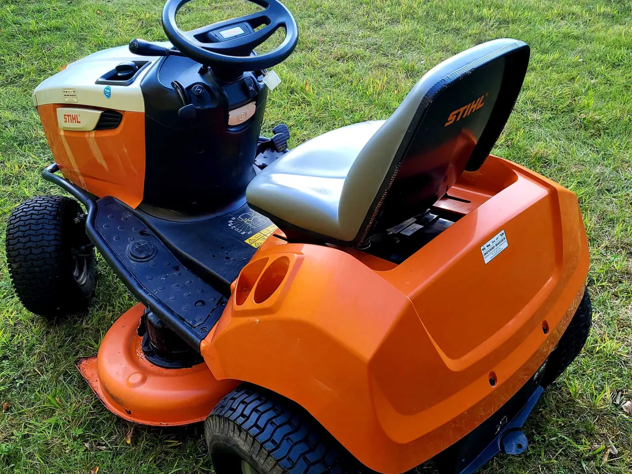 Billede 3 - Flot Stihl RT 4112 SZ havetraktor