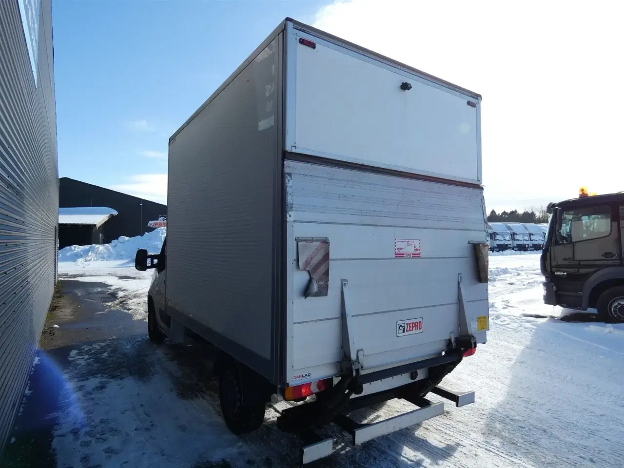Billede 7 - Renault Master T35 L2H1 Brobil m/6 pallers lift. 2,3 DCI 130HK Ladv./Chas. Man.