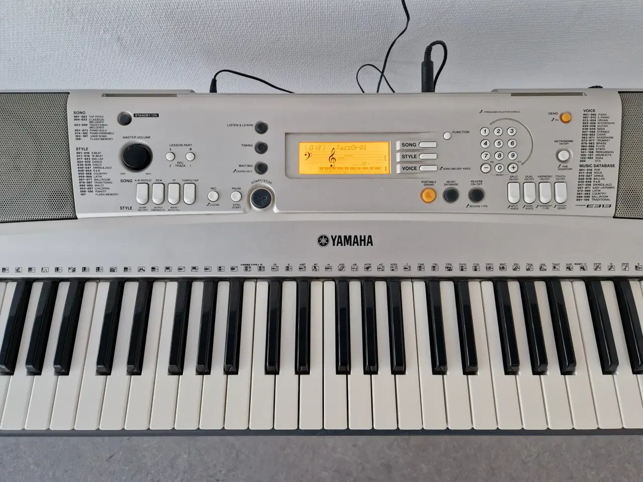 Billede 4 - Yamaha PSR-E313 Keyboard med stander og pedal