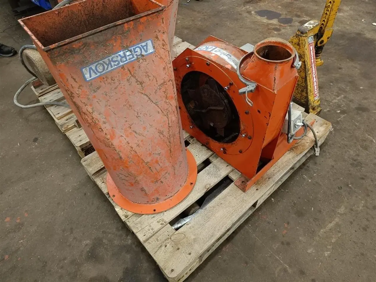 Billede 1 - Agerskov Halmsnitter 7,5 kW / 10 hk til små halmballer