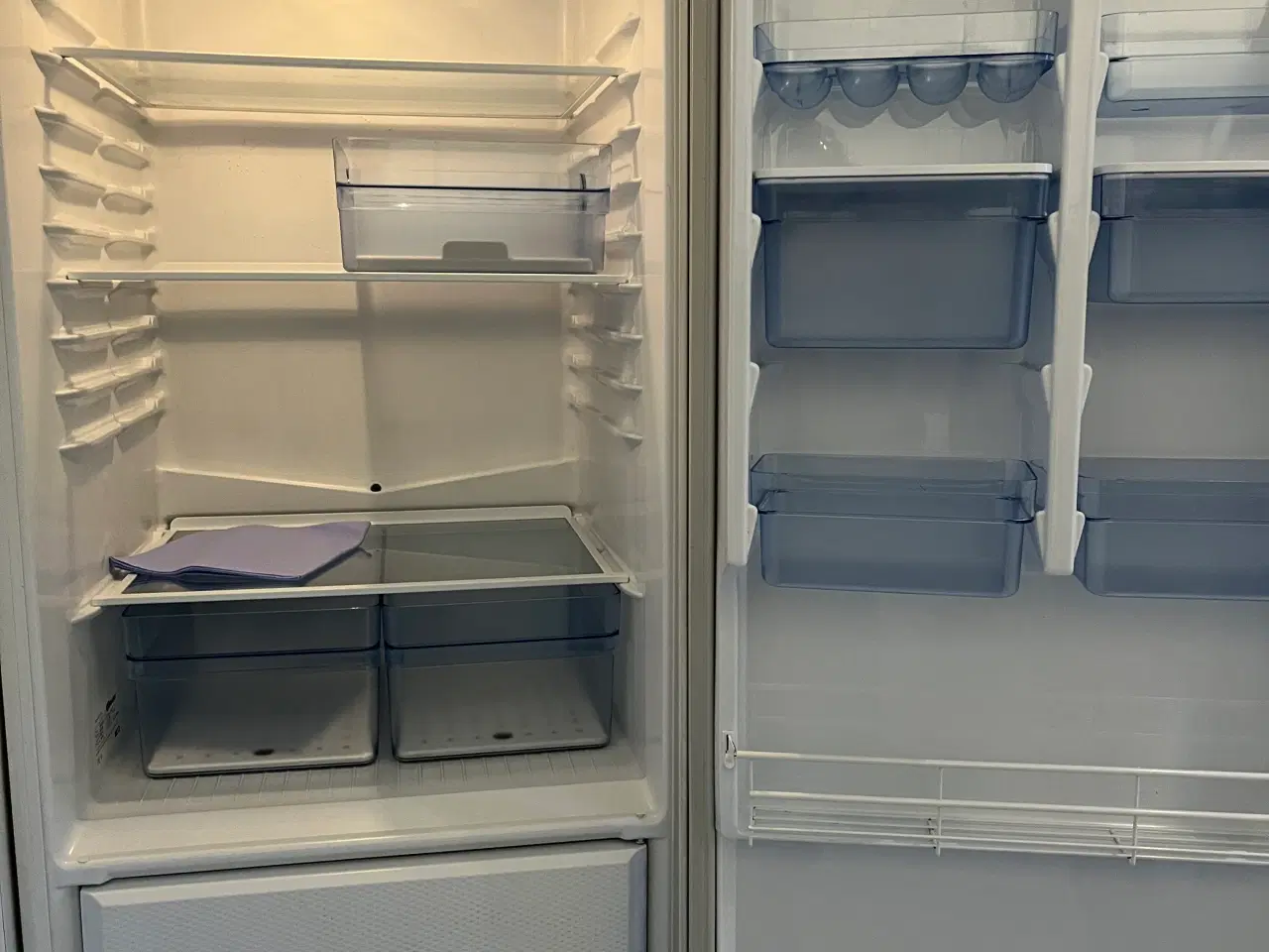 Billede 7 - Køkken med komfur, køl/frys og opvaskemaskine