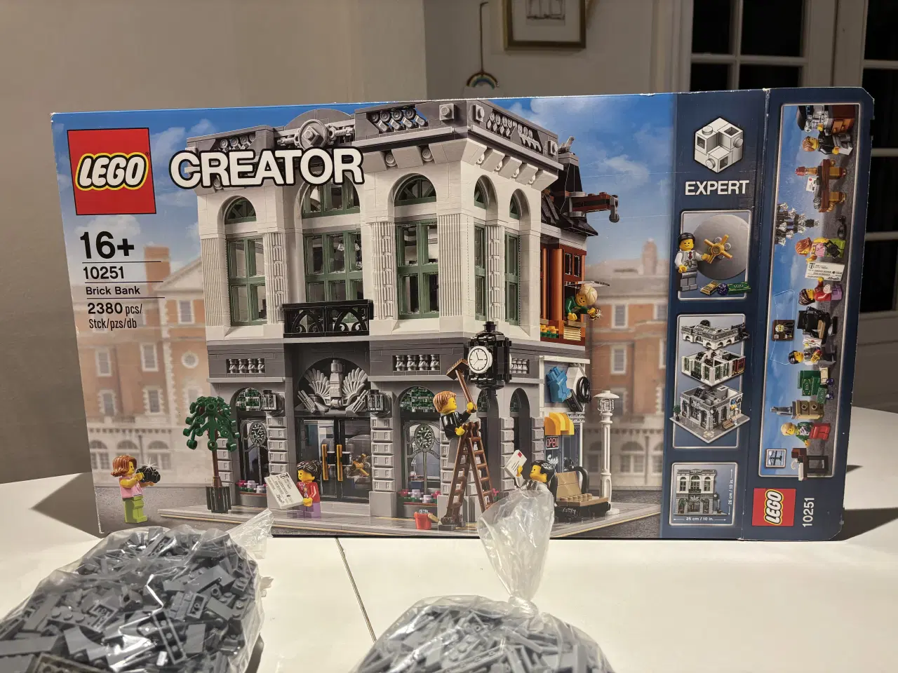 Billede 1 - 10251 LEGO Creator Bank. 