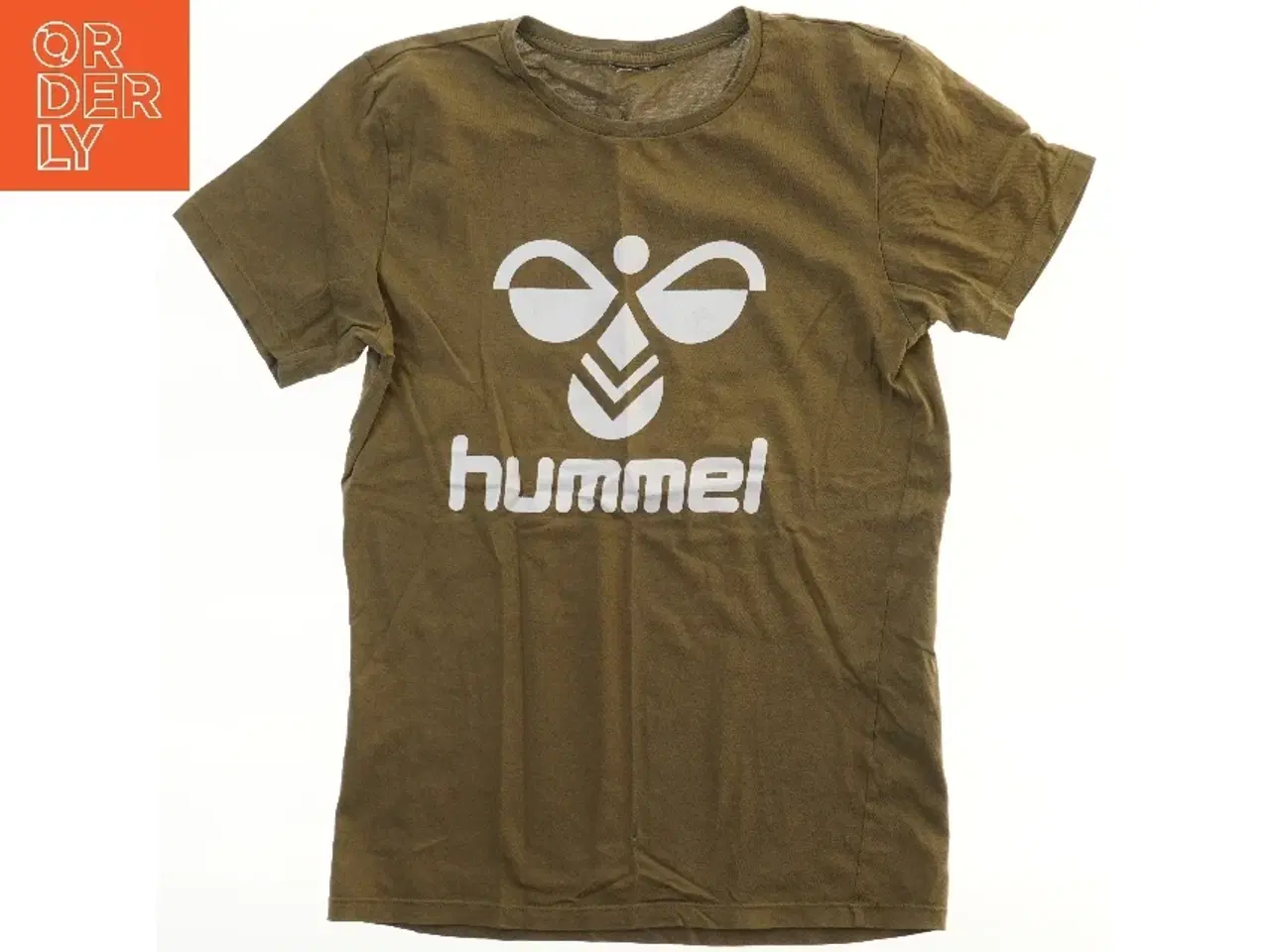 Billede 1 - T-shirt med logo fra Hummel (str.  45x64 cm)