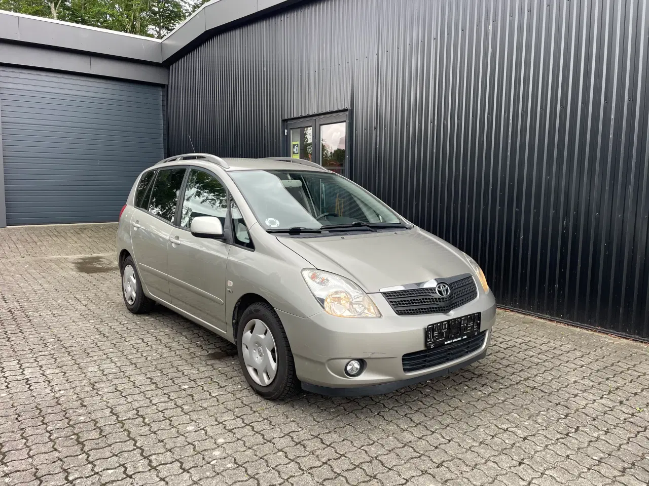 Billede 1 - Toyota  Corolla Verso 1,8 Benzin Van 