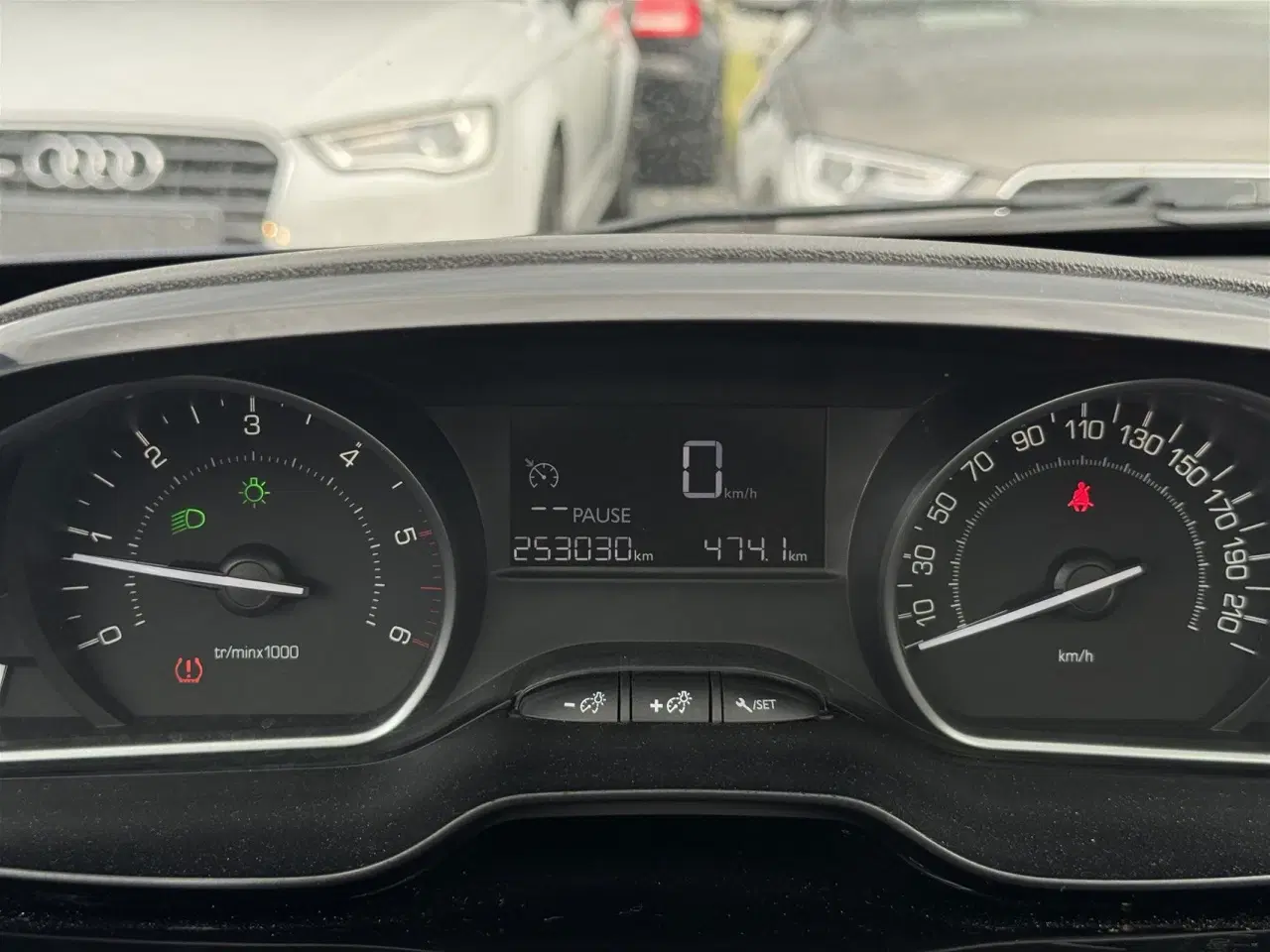 Billede 14 - Peugeot 208 1,6 BlueHDi Envy 100HK 5d