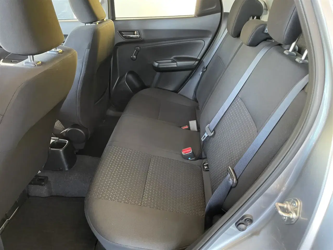 Billede 9 - Suzuki Swift 1,2 Dualjet  Mild hybrid Action AEB CVT 83HK 5d Trinl. Gear