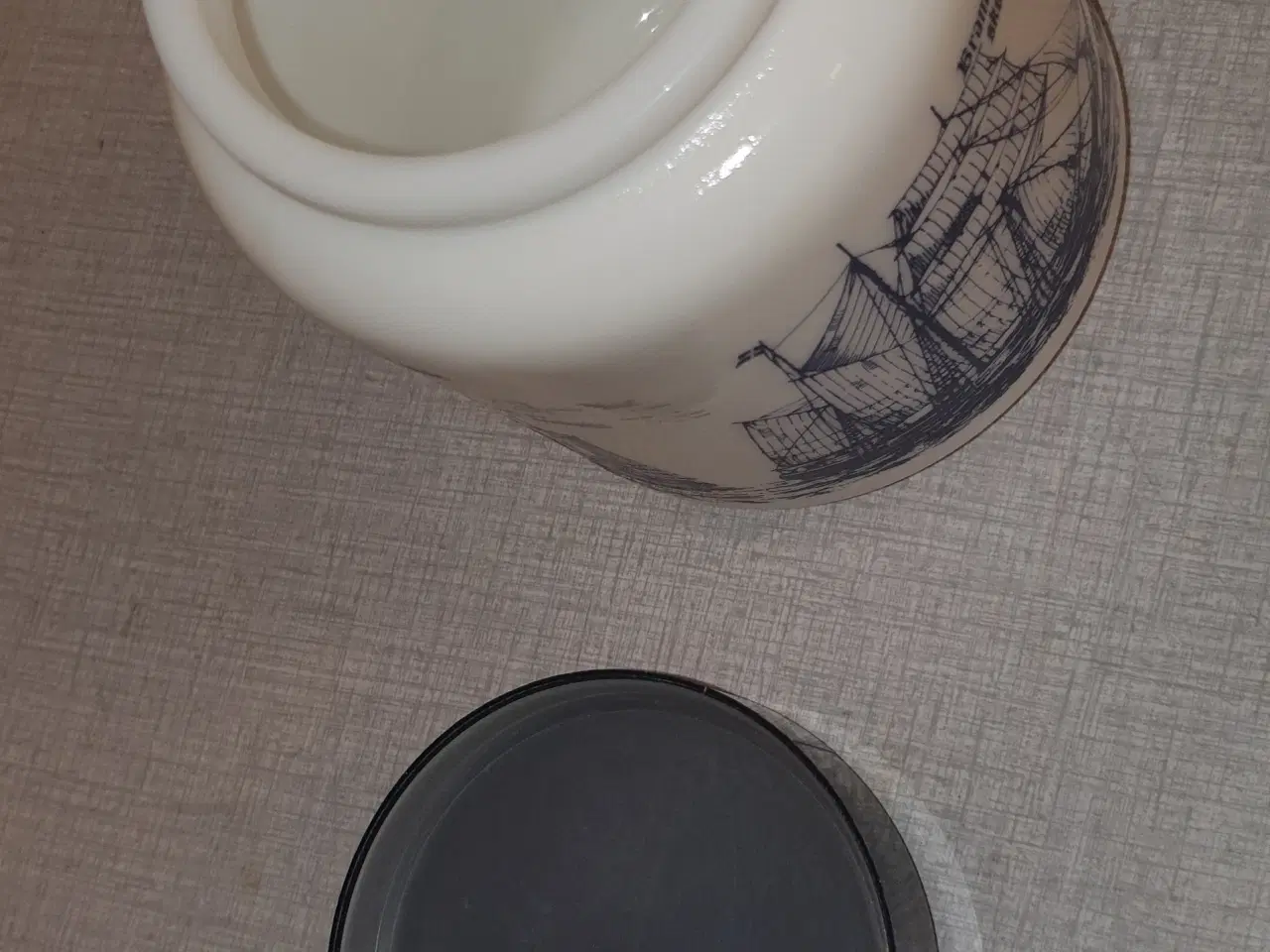 Billede 2 - Krukke/Bøtte		