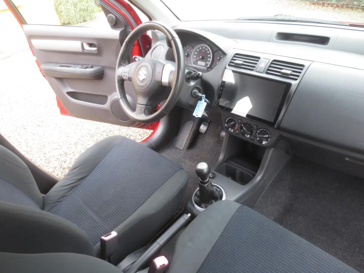 Billede 16 - Pæn Suzuki Swift 1.3 i Synet 2025. 