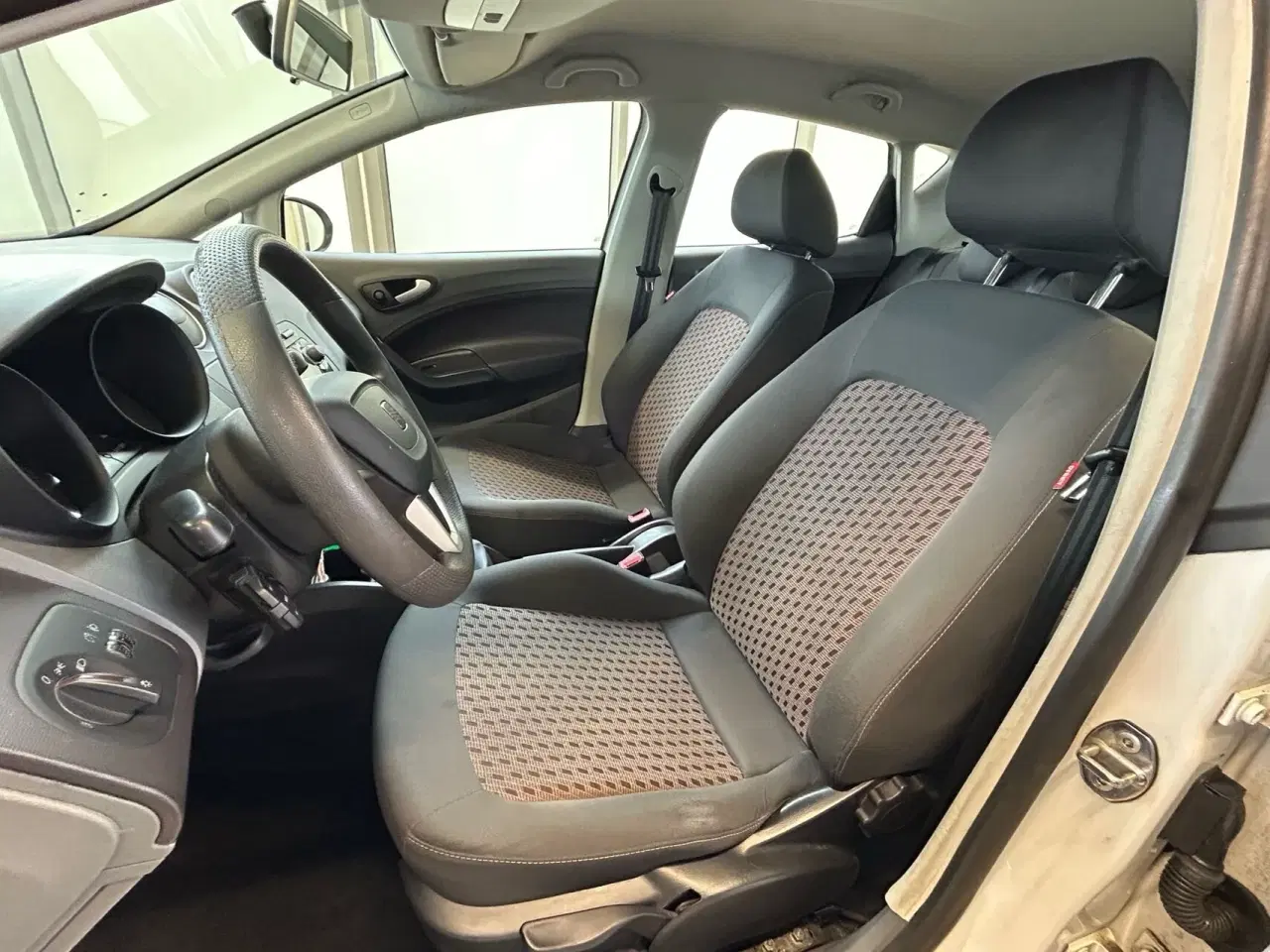 Billede 11 - Seat Ibiza 1,2 12V Reference 70HK 3d