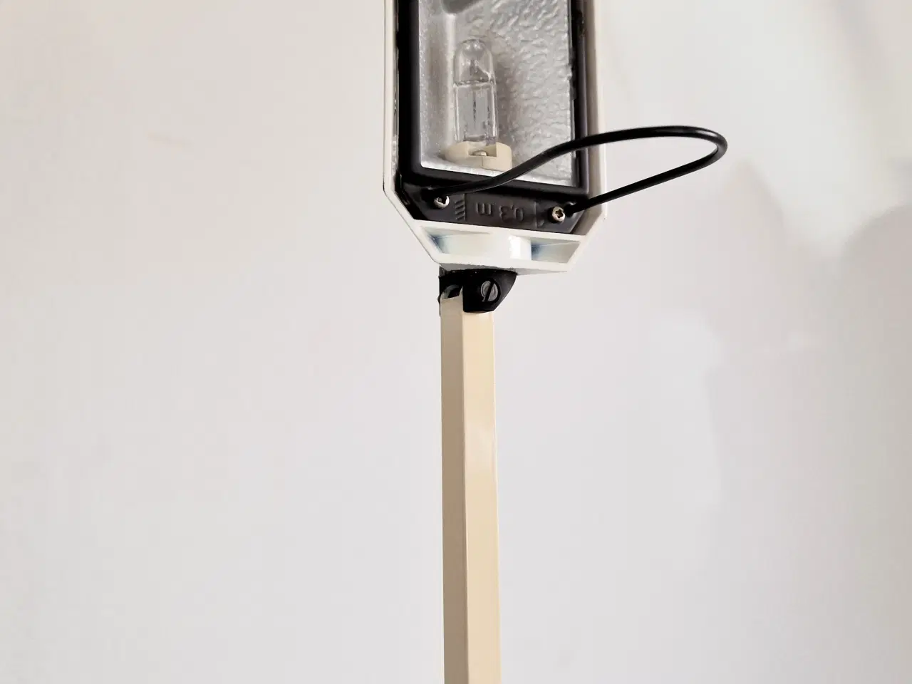 Billede 5 - Vintage flamingo bord-/gulvlampe.