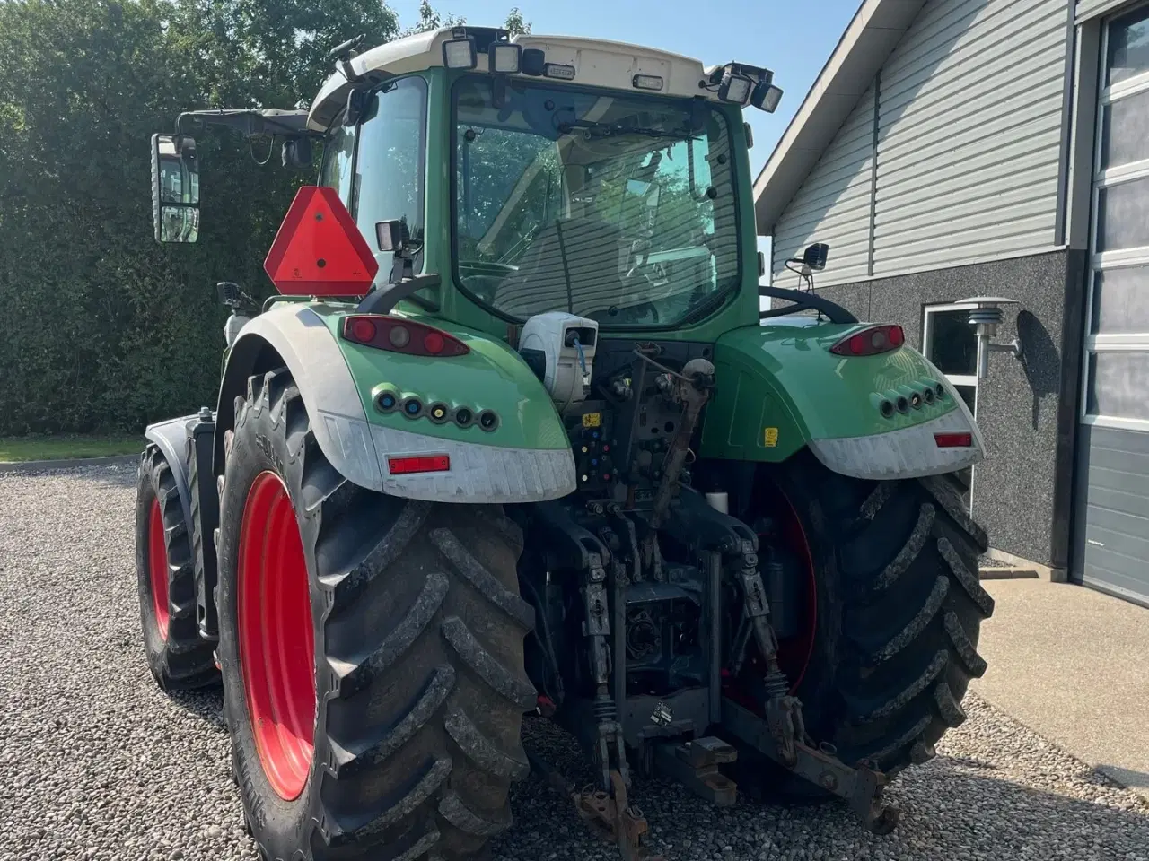 Billede 13 - Fendt 720 Vario Med frontlæsser, frontlift og frontPTO