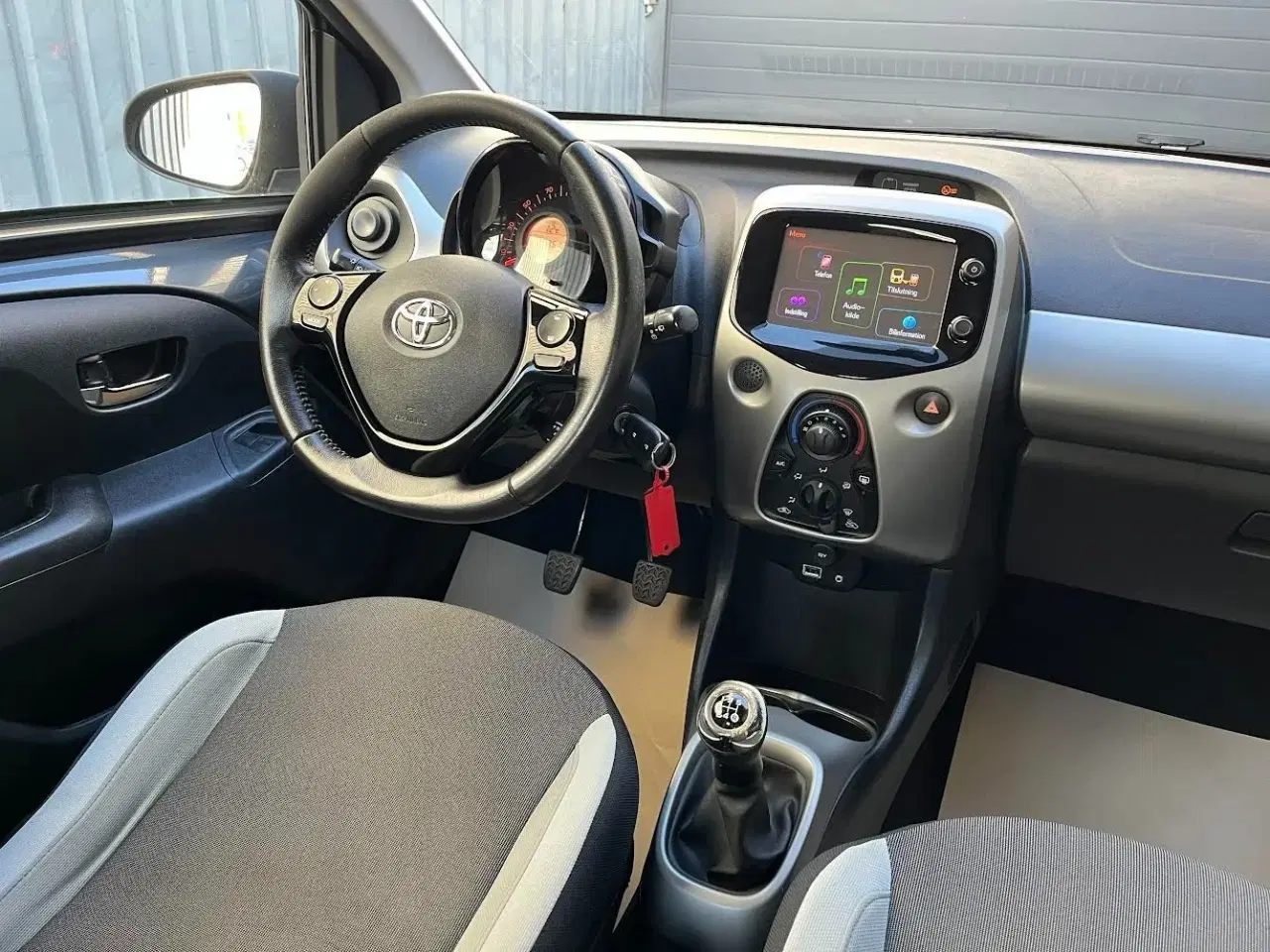 Billede 15 - Toyota Aygo 1,0 VVT-i x-play