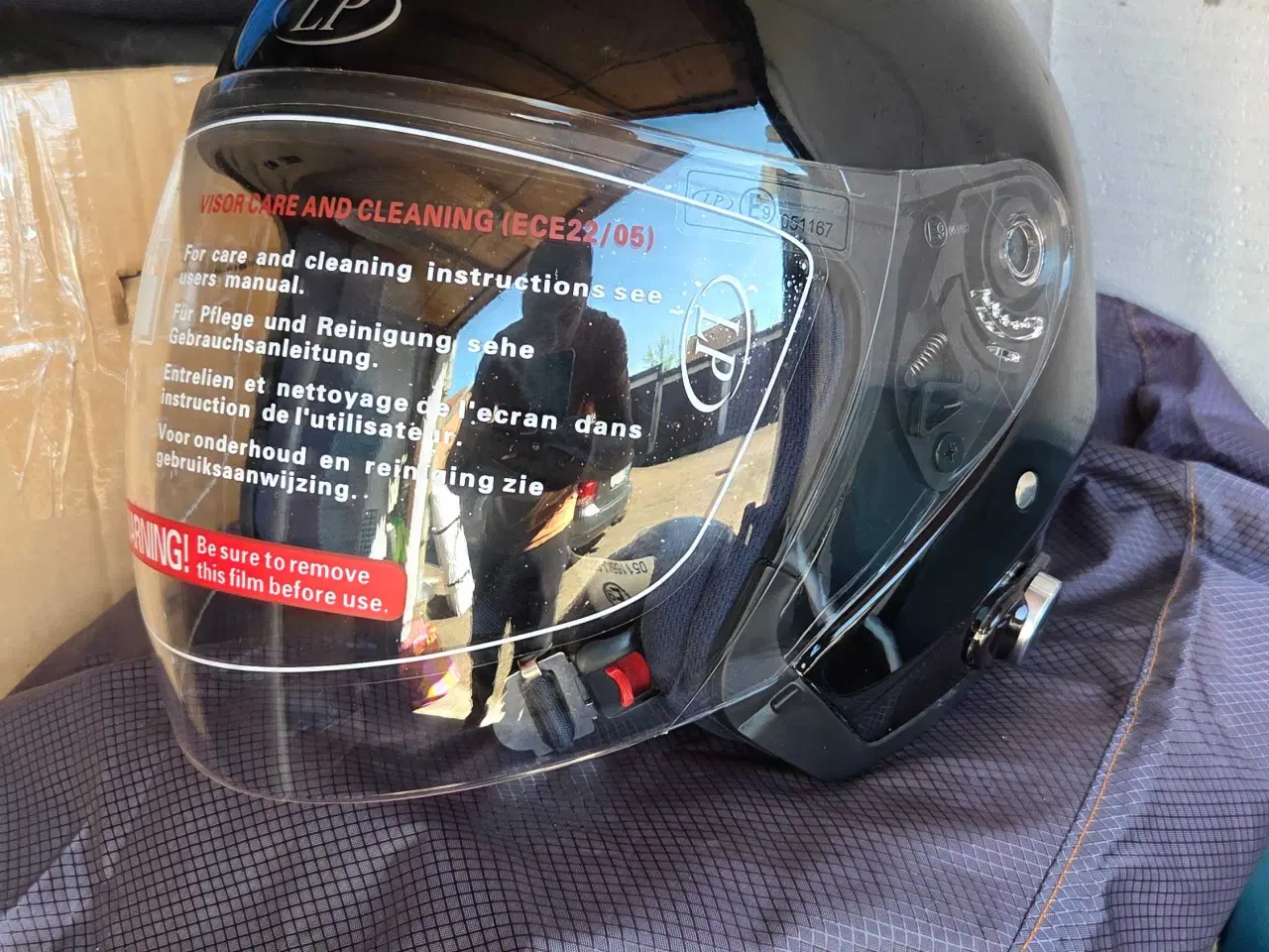 Billede 1 - Bluetooth MC / Scooter hjelm – Helt som ny