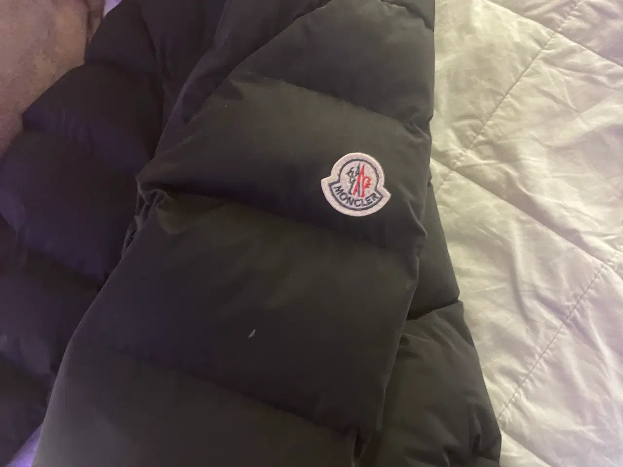 Billede 3 - Moncler jakke sælges 