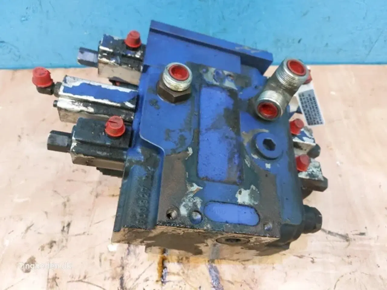 Billede 3 - Case 821E Hydraulikventil 87539282