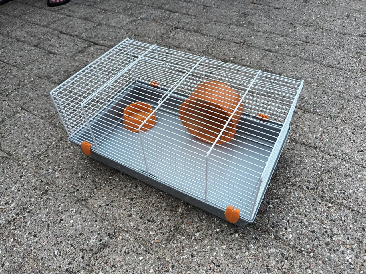 Billede 1 - Hamsterbur Sælges: 