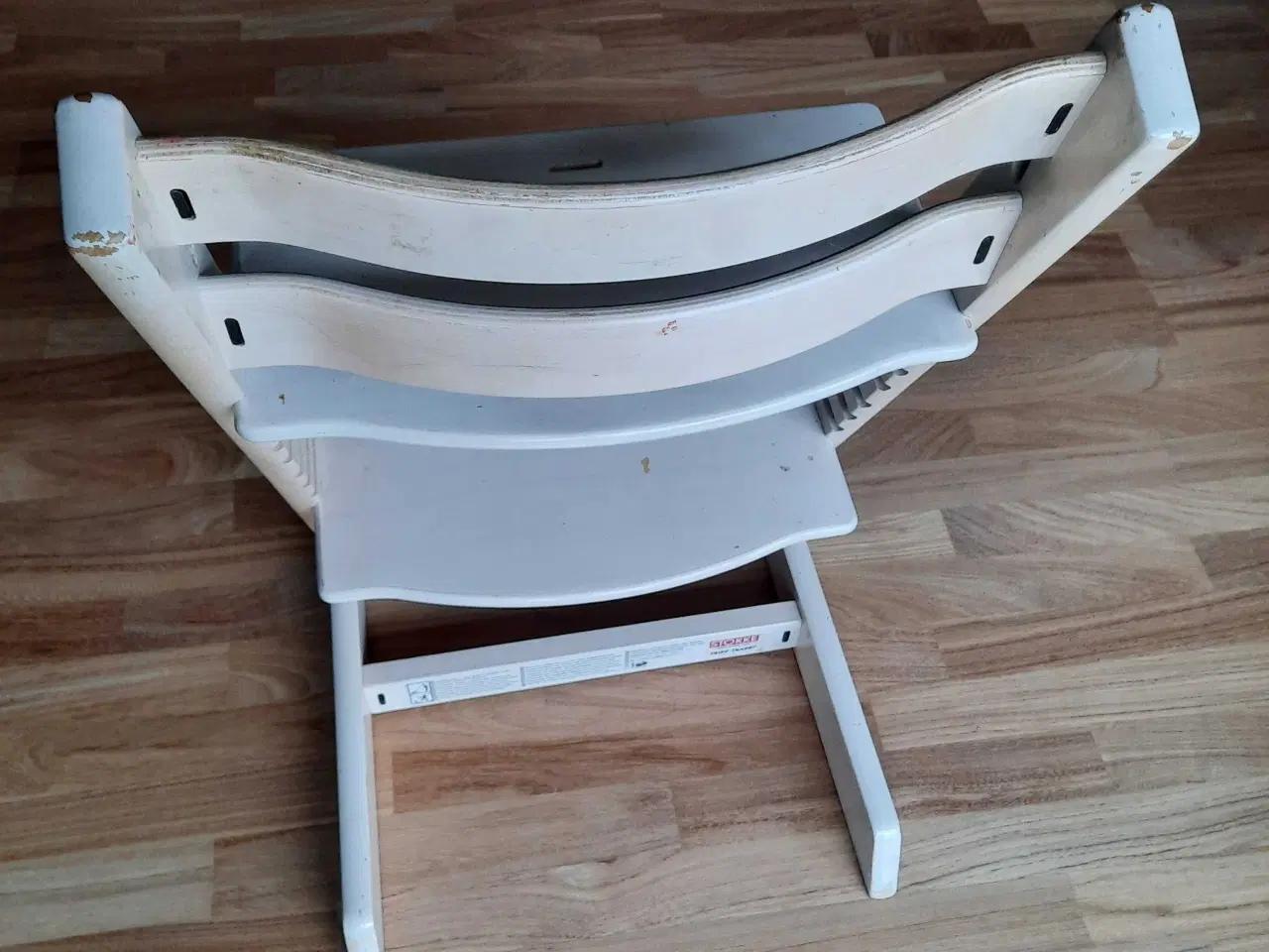 Billede 3 - Stokke højstol I lys træ