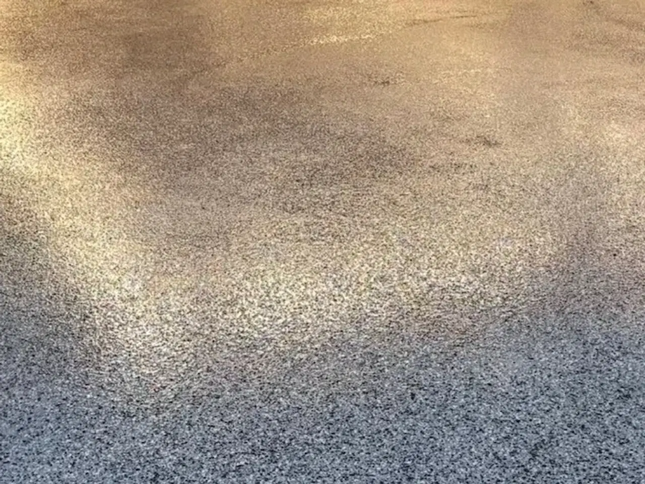 Billede 1 - Epoxy- & PU-gulve til garage, værksted & erhverv 