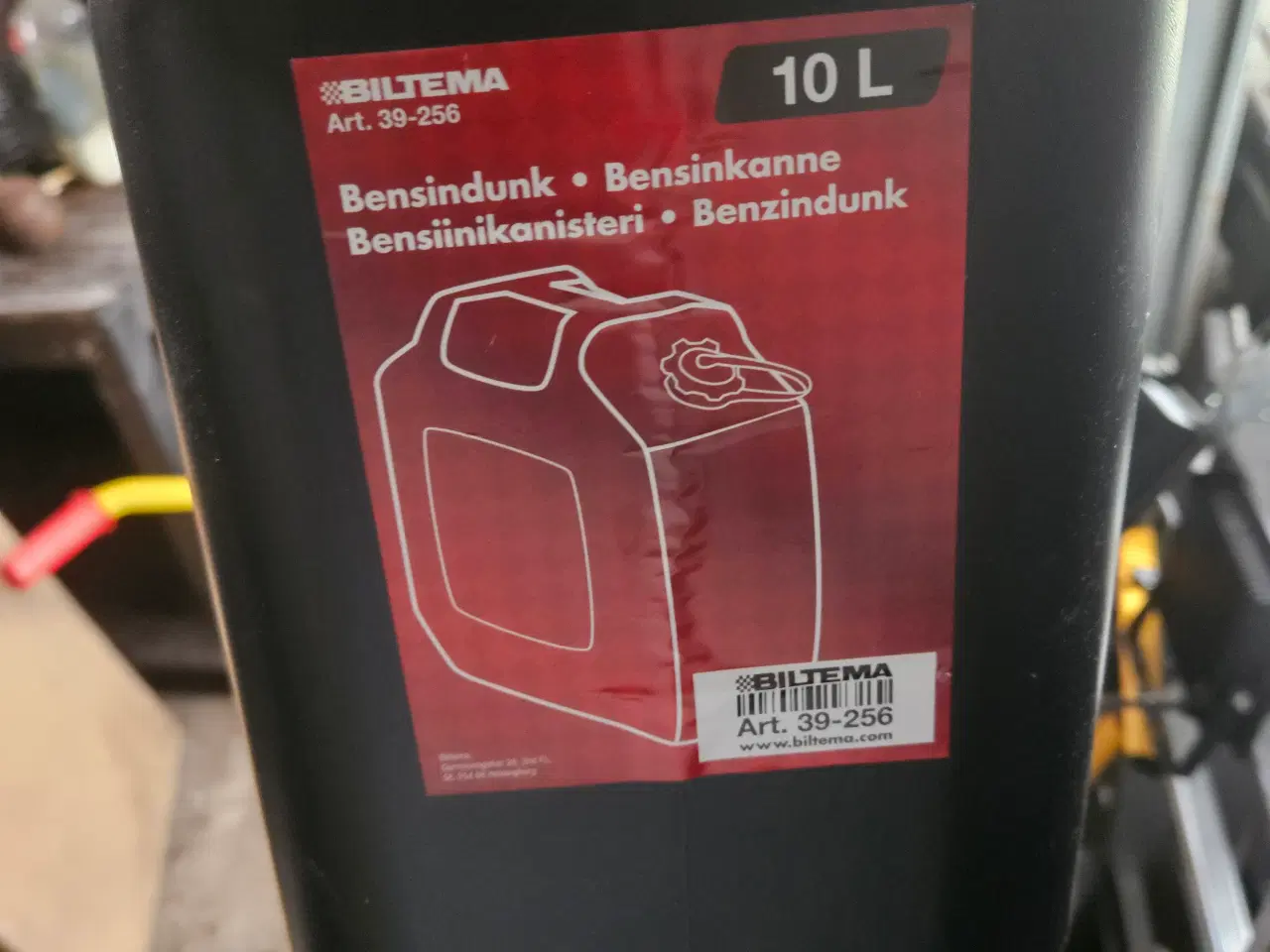 Billede 13 - 14 fod jolle med motor