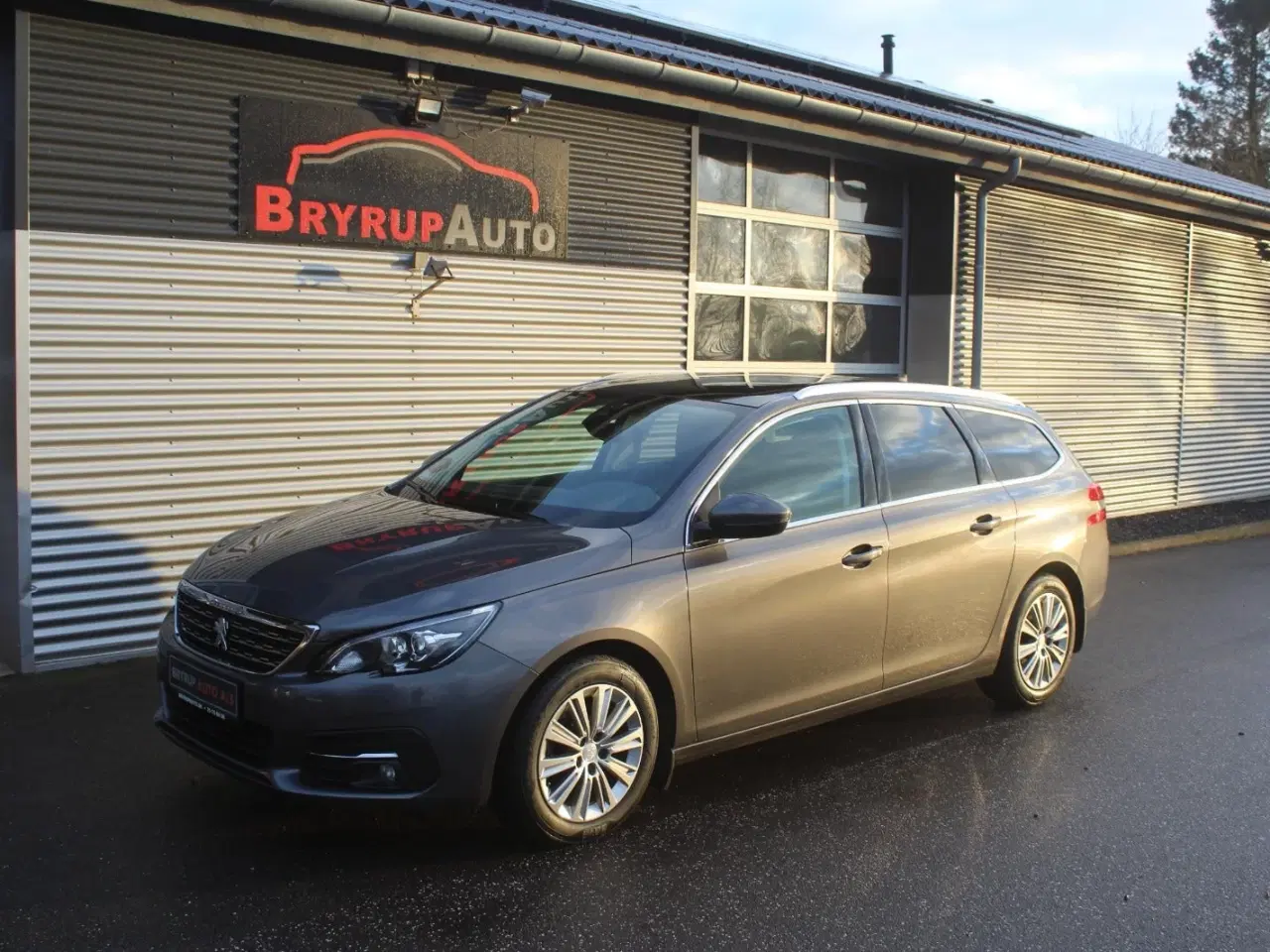 Billede 1 - Peugeot 308 1,5 BlueHDi 130 Selection Sky SW