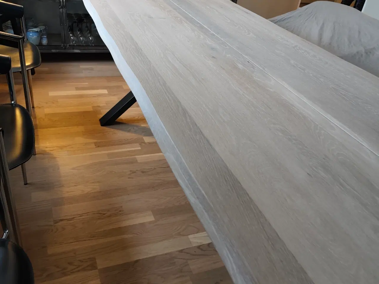 Billede 5 - Plankebord (hvidolieret) med to ekstraplader 