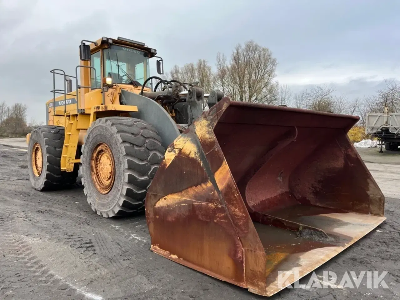 Billede 2 - Gummiged Volvo L330D med skovl