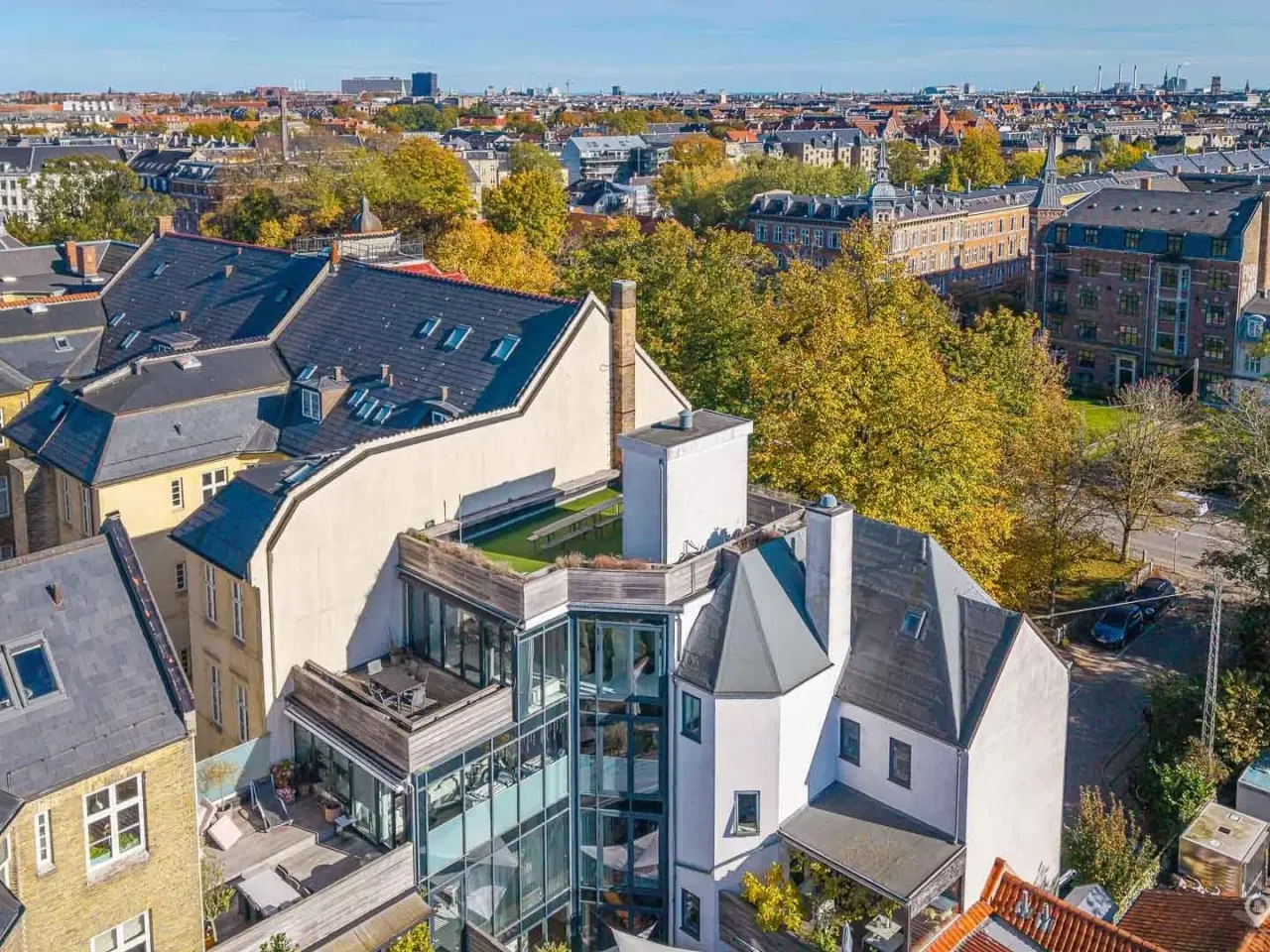 Billede 31 - EKSKLUSIVE LEJEMÅL VED FREDERIKSBERG HAVE KONTOR / KLINIK / SHOWROOM M.M.