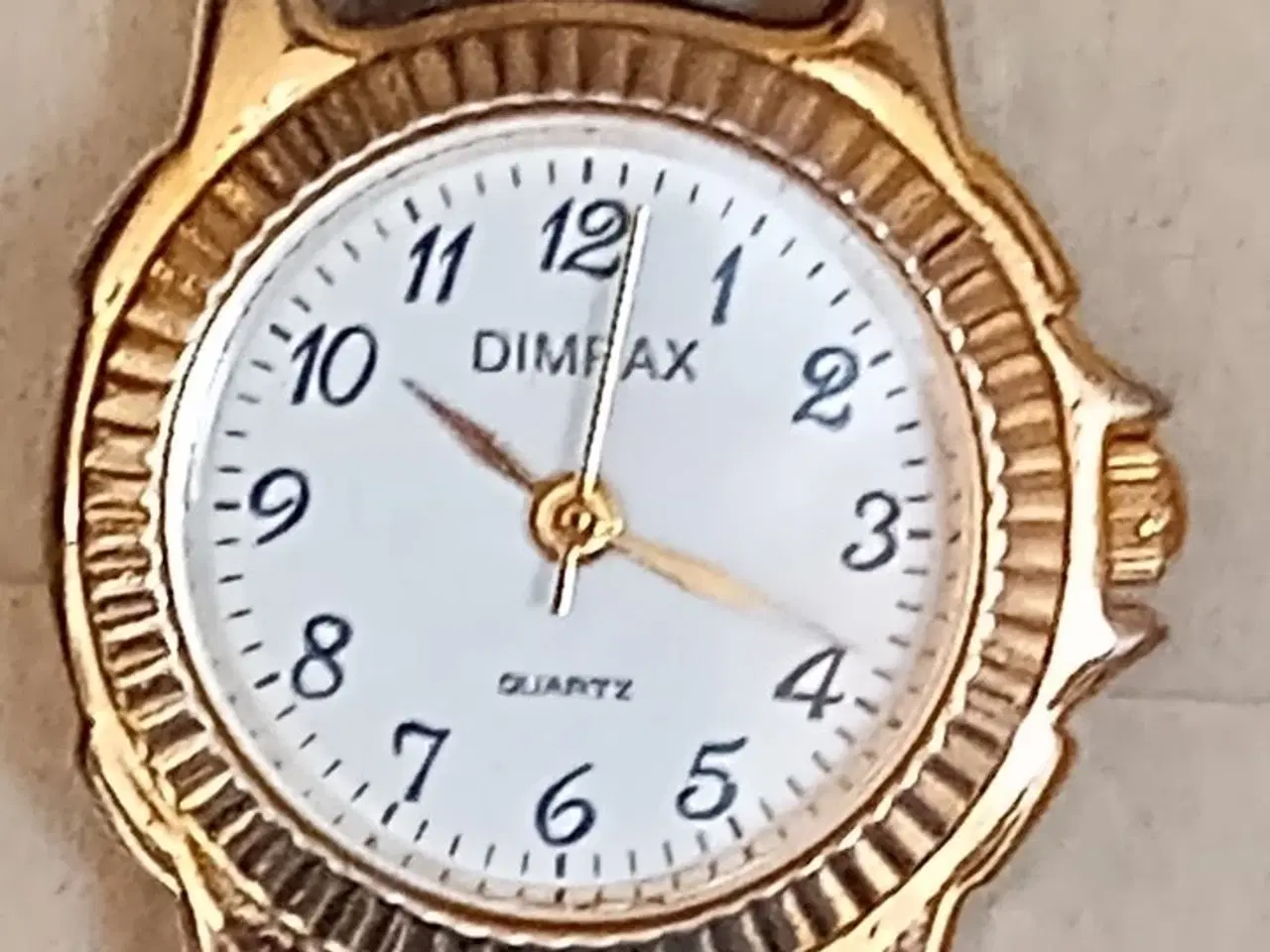 Billede 2 - 9 dameure fra England! Nye og lettere brugte!