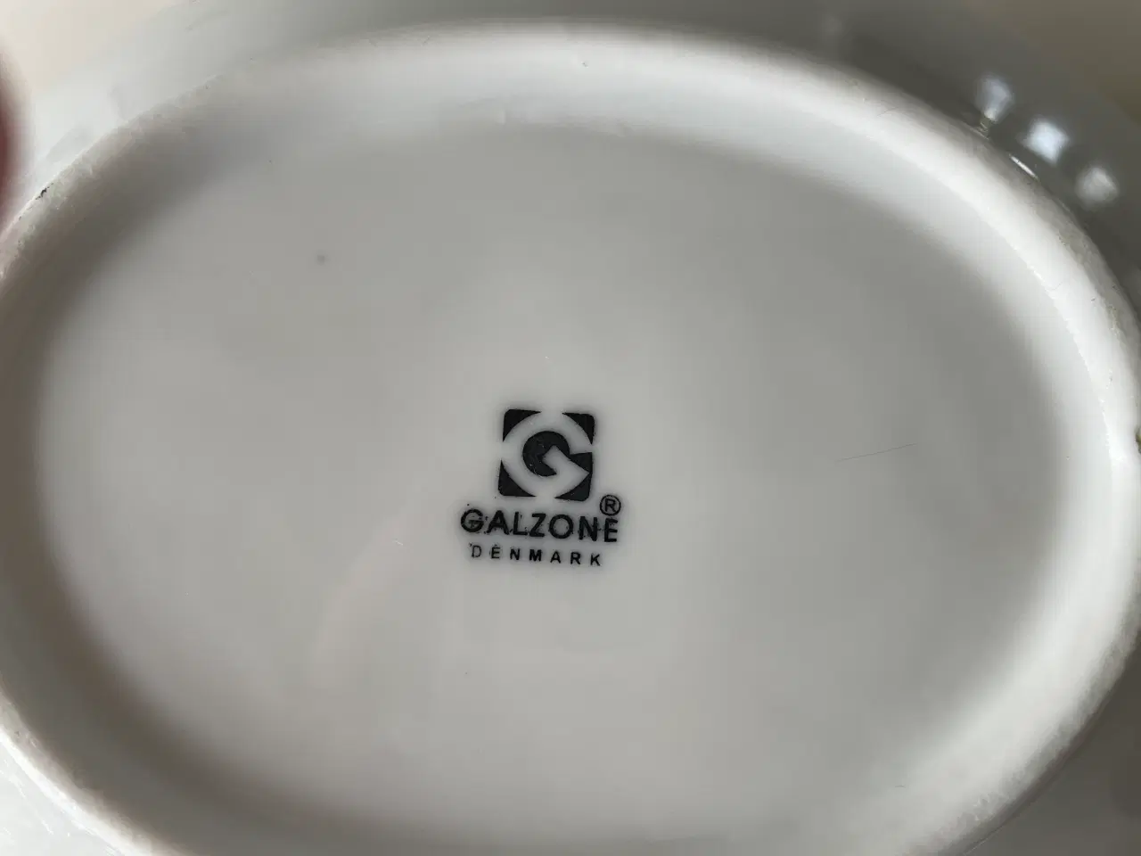 Billede 3 - Galzone serveringsfad med hanke