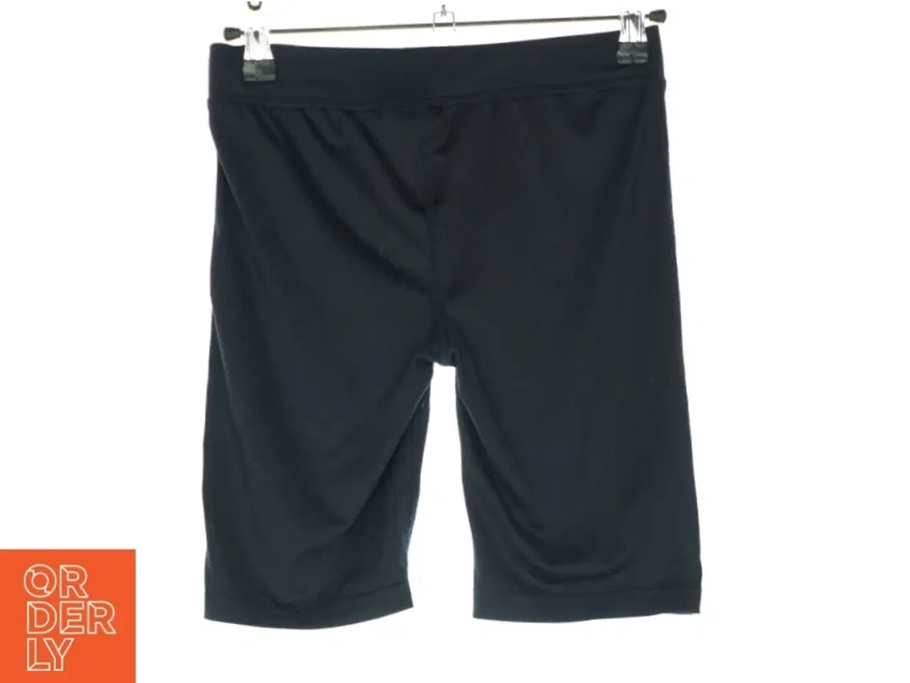 Billede 2 - Shorts fra Hummel (str. 152 cm)