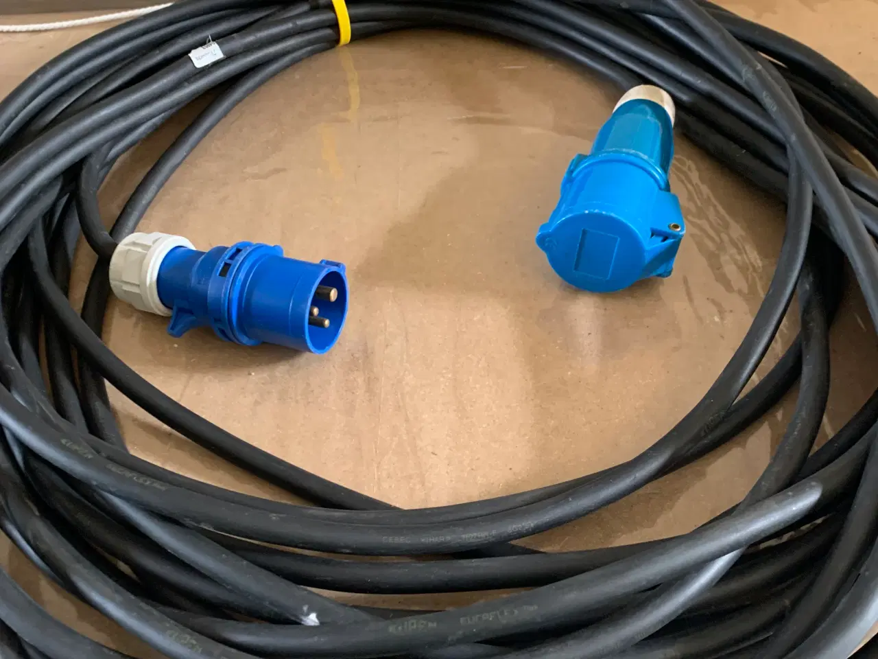 Billede 1 - Camping. Kabel