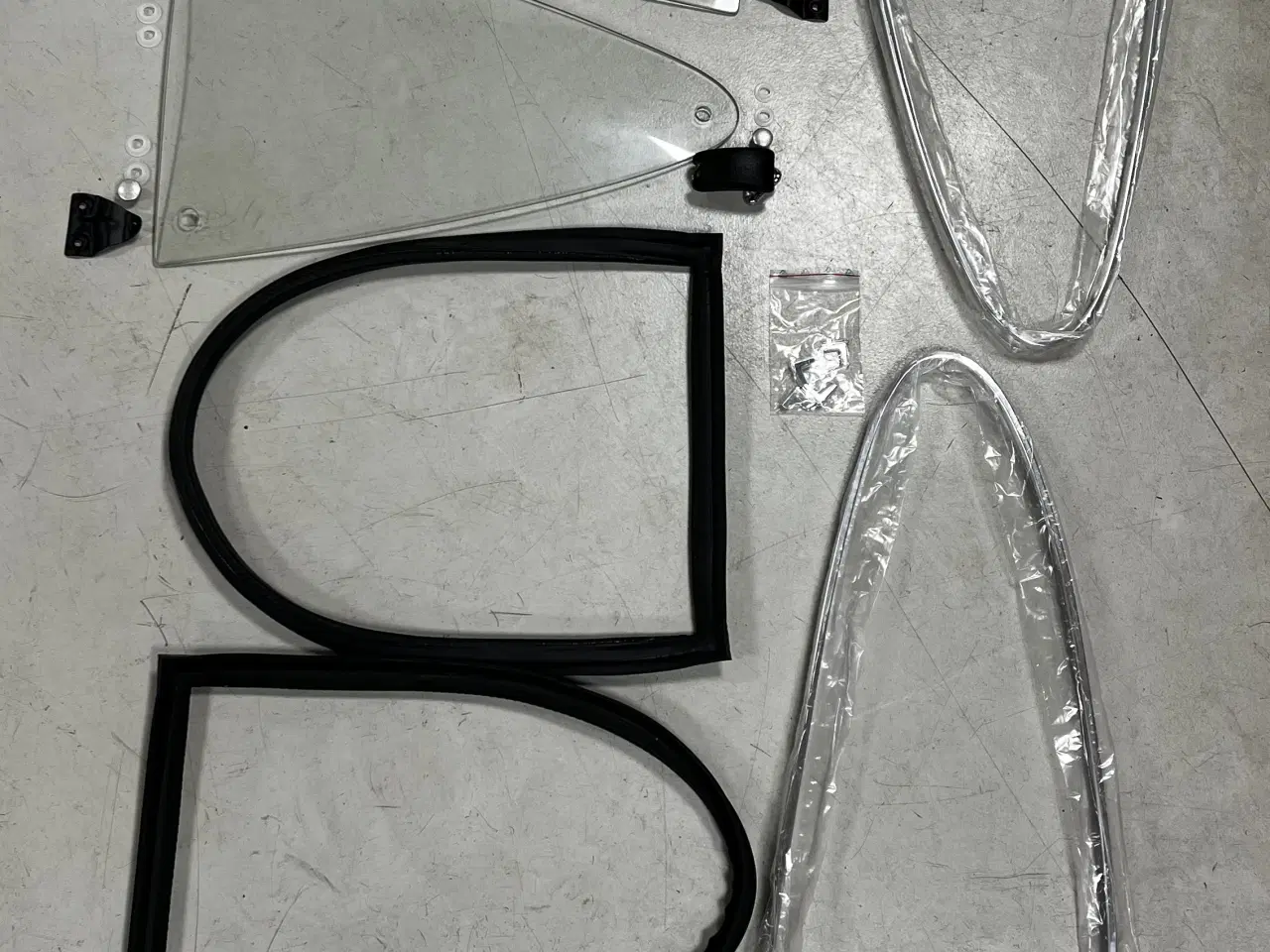 Billede 2 - Opel GT, oplukkelige sideruder, 1968-73